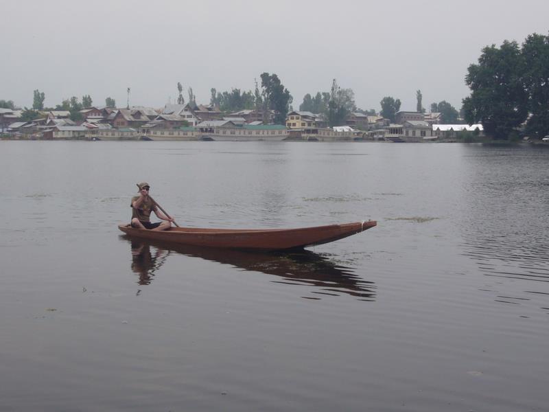 Travel - India - Kashmir - Srinagar - Nageen Paddling Trip